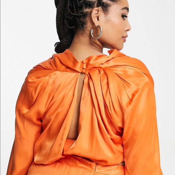 ASOS Curve Satin Top with Matching Skirt - Picture 2 of 3